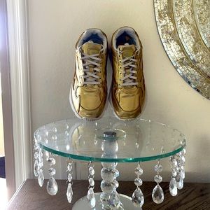 Adidas Womens WMNS Falcon 'Gold Metallic'